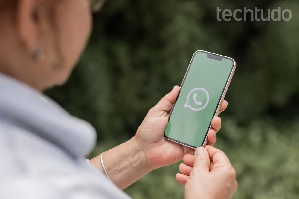 ChatGPT no WhatsApp: função permite criar imagens de IA pelo app; veja como