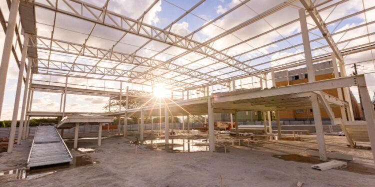 JHC visita obras da nova creche Gigantinhos do Vergel