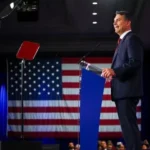 Flávio Bolsonaro articula ida aos EUA para encontro com Trump