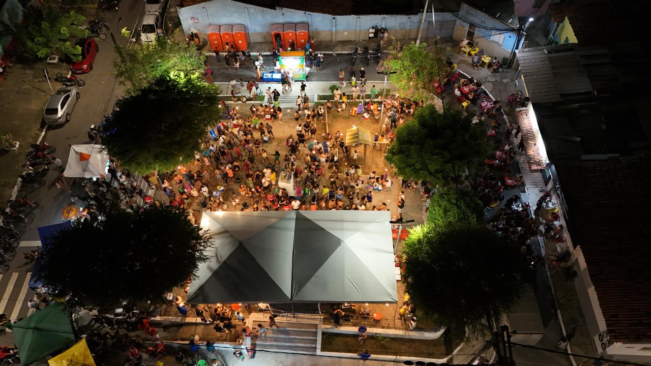 Música e solidariedade marcam edição inédita com Samba Amigos da Pracinha e Grupo Gato com Lebre