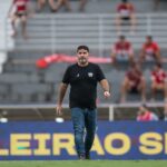 CRB anuncia saída do técnico Eduardo Barroca após acordo entre as partes